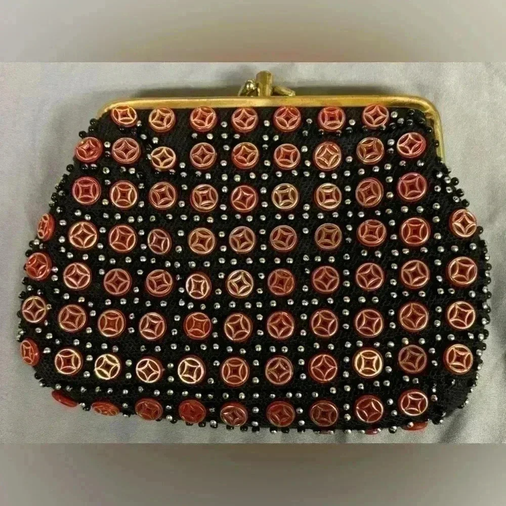 Vintage Beaded 70's makeup Pouch - Picture 1 of 3